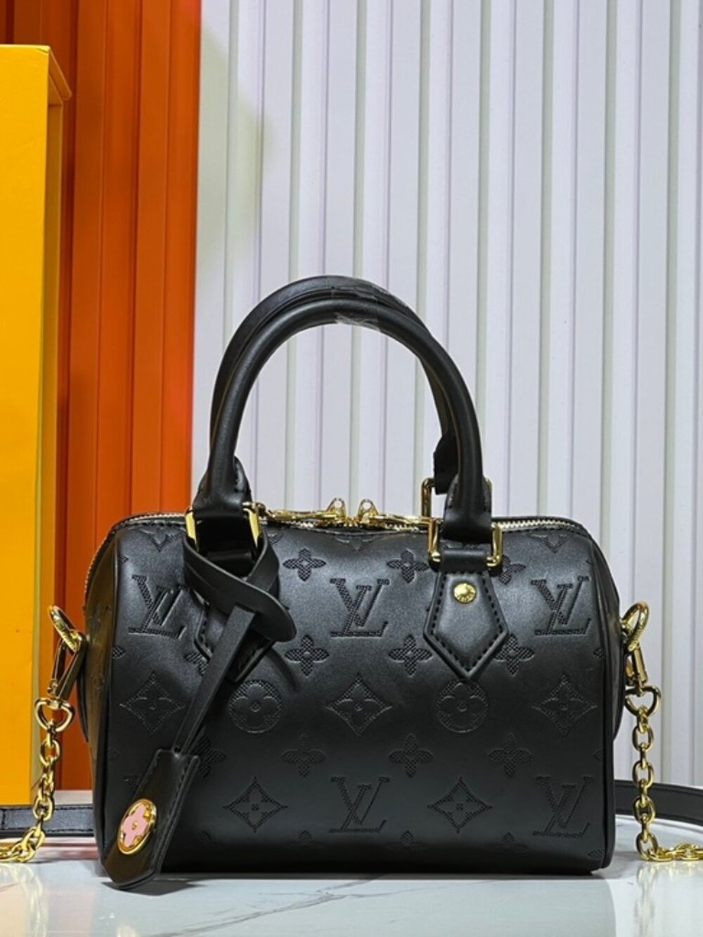 Louis Vuitton - Style Monogram Canvas Cosmetic Bag – Luxury Organization for Bea